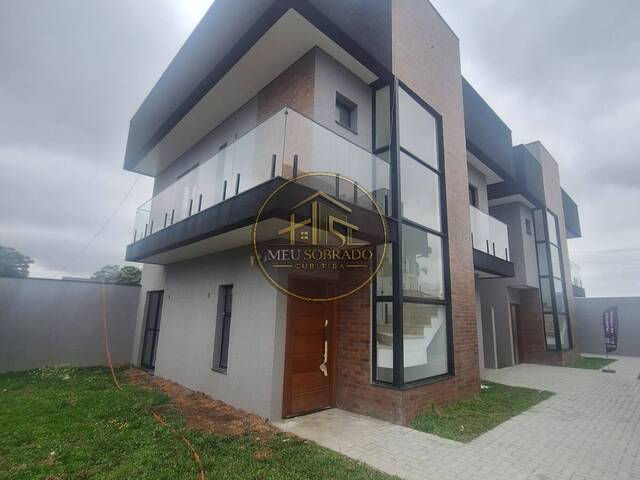 #3 - Casa para Venda em Curitiba - PR - 2