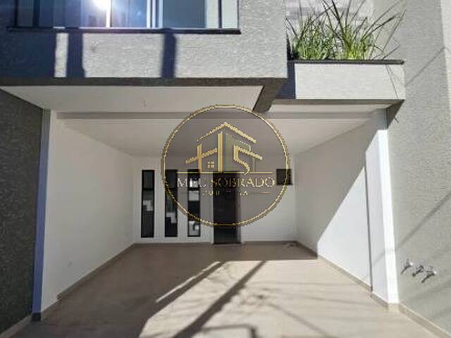 Casa para Venda em Curitiba - 2